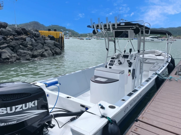 Fibromaster Center Console między profesjonalistami a osobami prywatnymi w San Juan del Sur