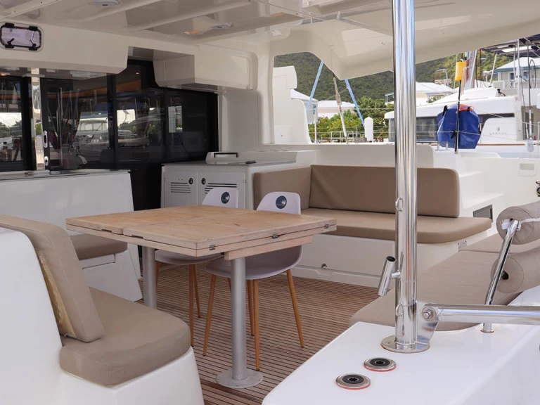 Wynajem łodzi Road Town tanio Lagoon 46