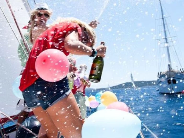 Motorówka do wynajmu w Ognina - Picanello - Barriera - Canalicchio w najlepszej cenie