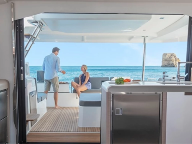 Wynajem Katamaran 1 z patentem 