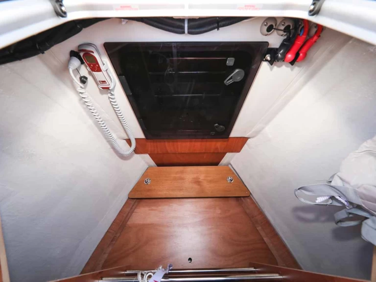 Wynajem Żaglowiec w Biograd na Moru - Bavaria Bavaria C46