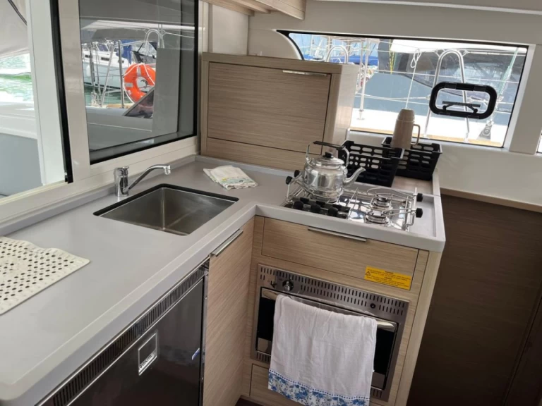 Wynajem łodzi Lagoon Lagoon 40 w Paraty na SamBoat 