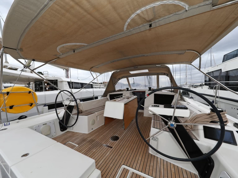 Wynajmij Żaglowiec z lub bez skippera Dufour w Sibenik