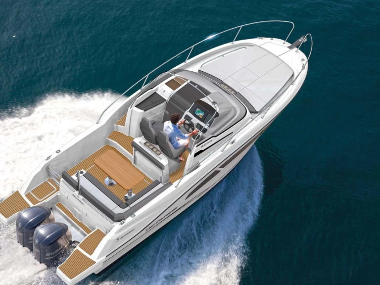 Wynajem Motorówka Jeanneau z patentem 