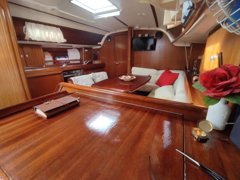 Wynajem łodzi Bavaria Bavaria 38 Holiday w Messina na SamBoat 