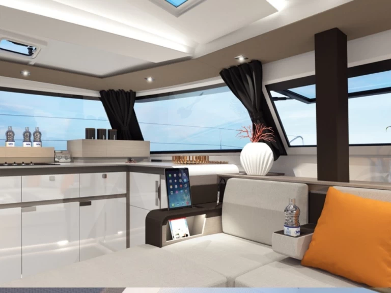 Wynajmij Katamaran z lub bez skippera Fountaine Pajot w Olbia