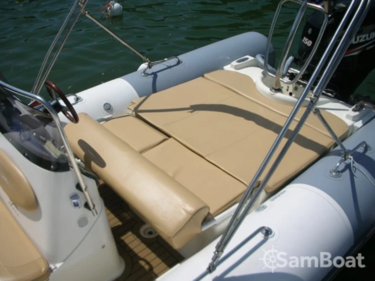 Wynajem w La Grande-Motte- Zodiac Medline 650 na SamBoat