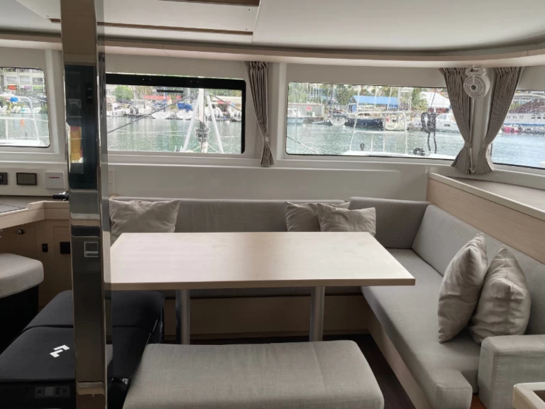 Katamaran do wynajmu w Le Marin w najlepszej cenie