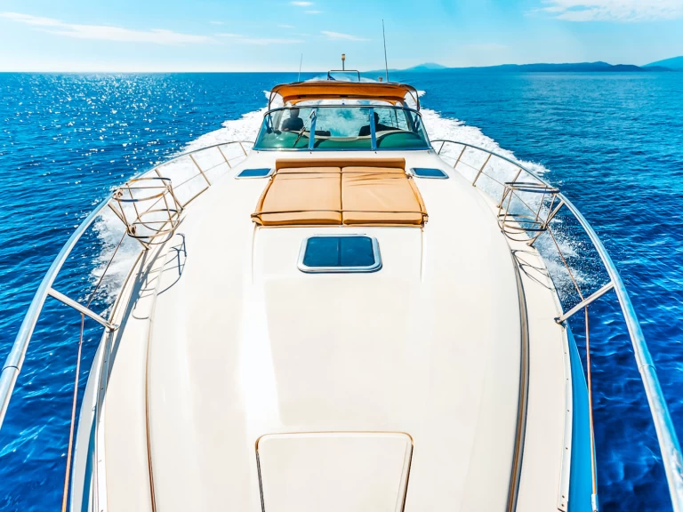 Wynajmij Cranchi Mediterranee 41 w Zakynthos