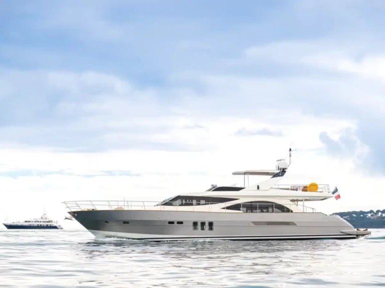 Wynajem łodzi Guy Couach Guy Couach 2300 w Antibes na SamBoat 