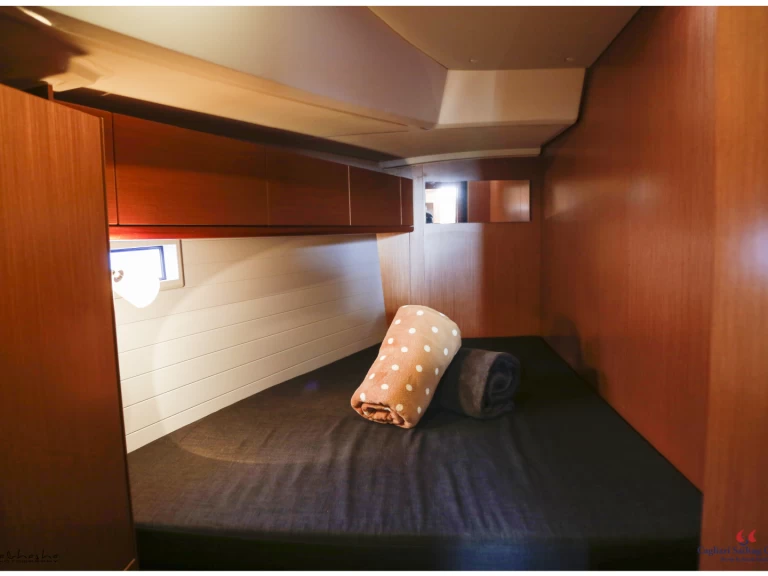 Żaglowiec do wynajmu w Cagliari w najlepszej cenie