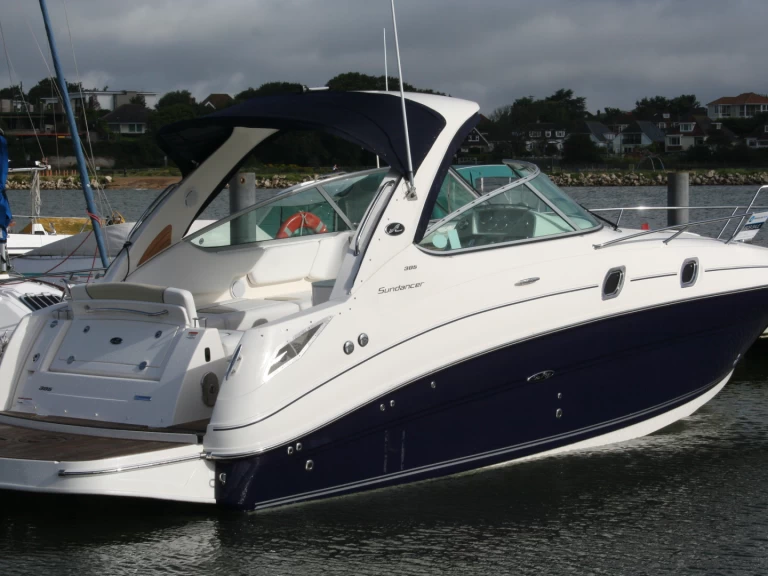 Wynajem łodzi Southampton tanio Sea Ray 305 Sundancer
