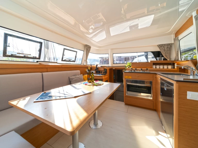 Wynajmij Excess Excess 11 w Skradin