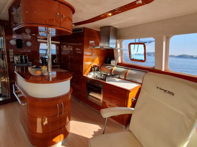 Wynajmij Sunreef Sunreef 62 w Ajaccio