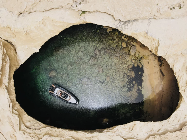 Lomac Adrenalina 9.5 między profesjonalistami a osobami prywatnymi w Porto-Vecchio