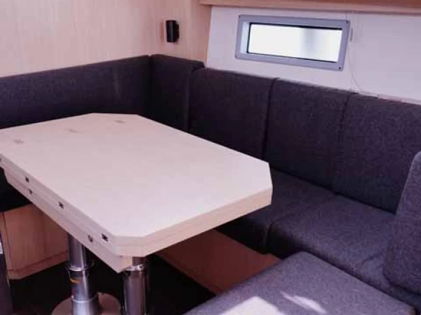 Żaglowiec do wynajmu w Palma de Mallorca w najlepszej cenie