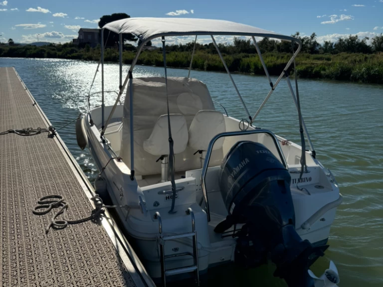 Wynajem łodzi Palavas-les-Flots tanio Cap Camarat 5.5 CC Serie 2 Style