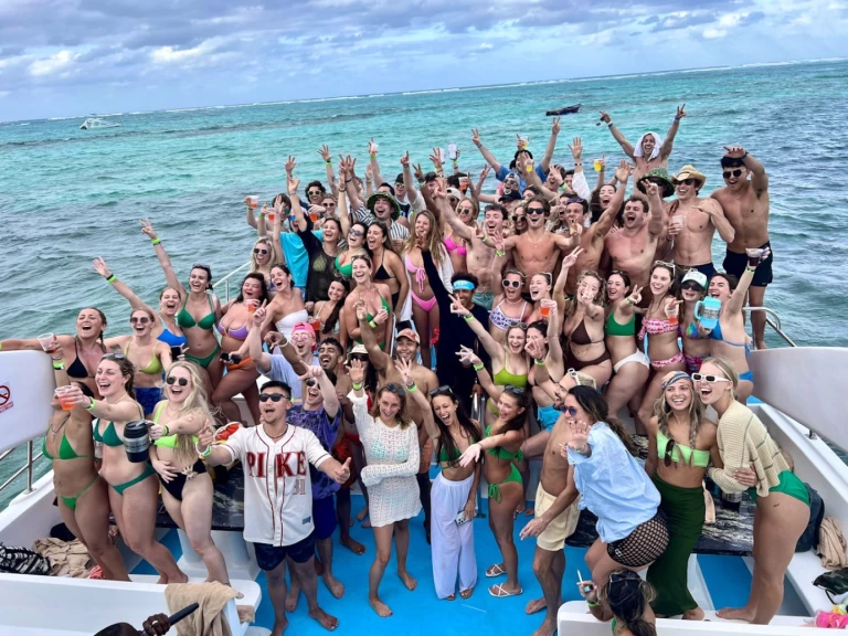 Wynajem łodzi Punta Cana tanio Amberjack 375