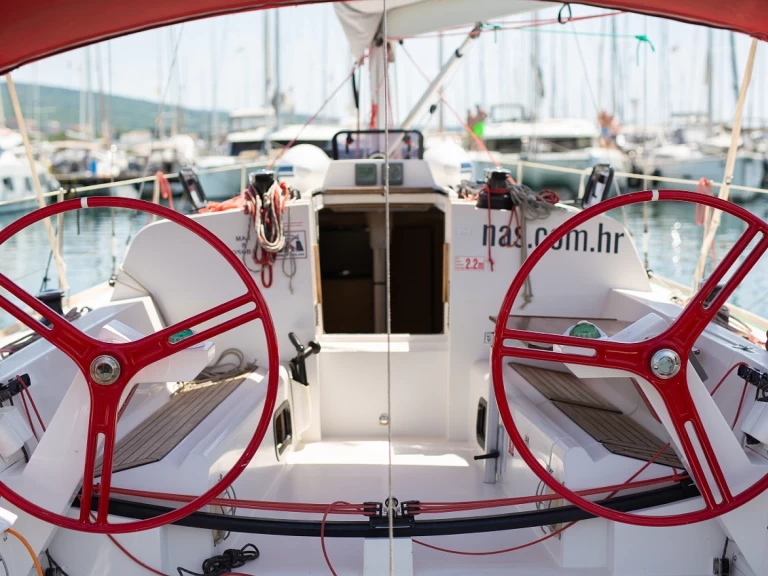 Wynajem łodzi Punat tanio Elan 350 Performance