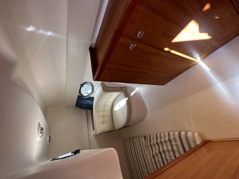 Wynajem w Palermo- Mano Marine Mano Marine 32.50 na SamBoat