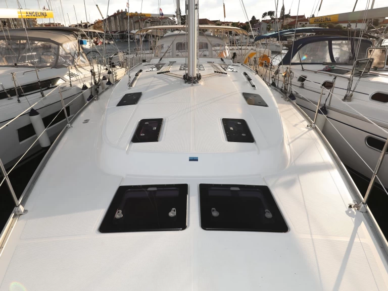 Wynajmij Żaglowiec z lub bez skippera Bavaria w Biograd na Moru