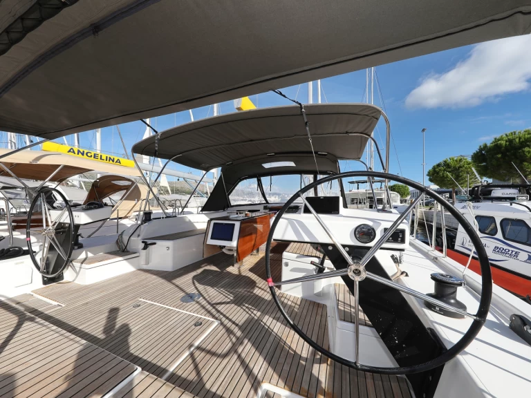 Wynajmij Dufour Dufour 530 w Trogir