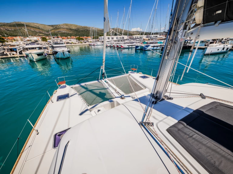 Wynajem łodzi Donji Seget tanio Lagoon 450 F