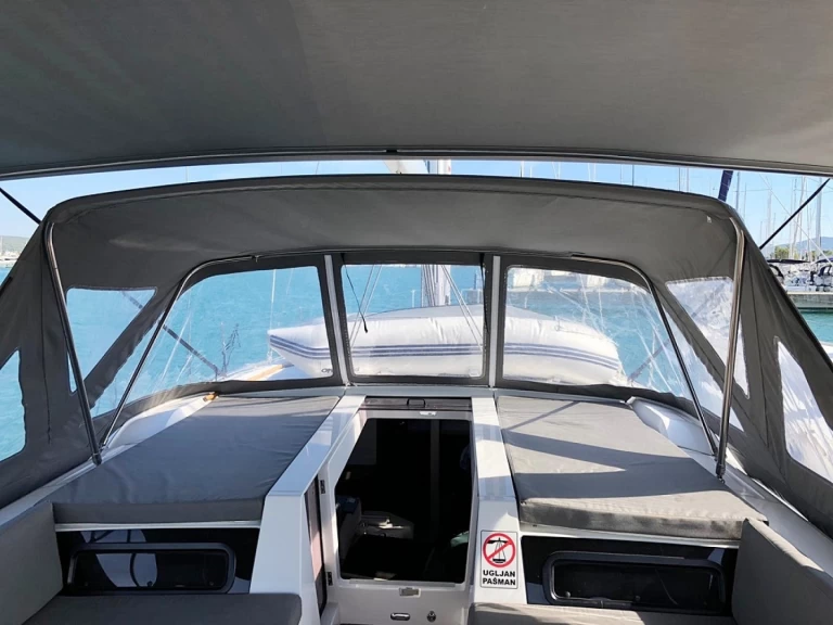 Wynajem łodzi Sukosan tanio Oceanis 51.1