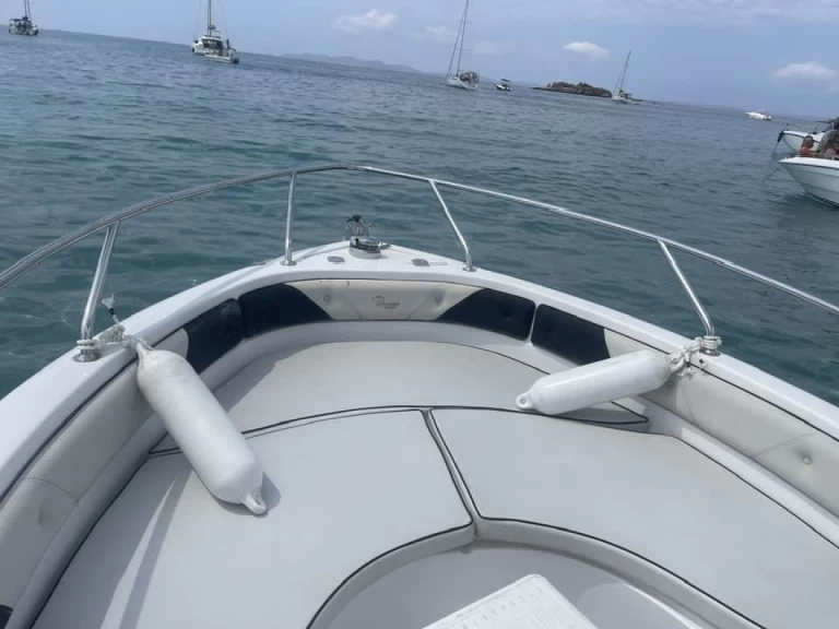 Wynajem łodzi Hyeres tanio Voyager 22