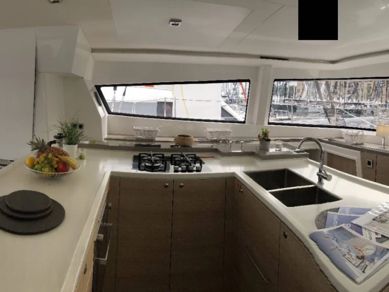 Bali Bali 5.4 między profesjonalistami a osobami prywatnymi w Lefkáda