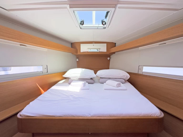 Wynajem łodzi Skradin tanio Dufour 430