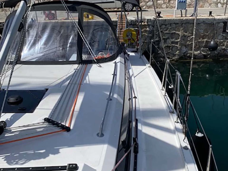 Wynajem w Alimos- Bavaria Bavaria C42 na SamBoat