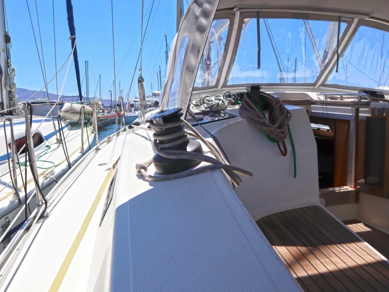 Wynajem łodzi Alimos tanio Cruiser 40