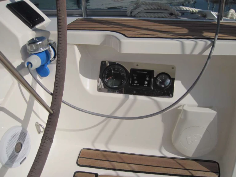 Żaglowiec do wynajmu w Capo d'Orlando w najlepszej cenie