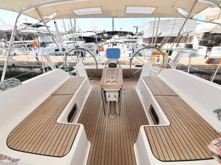 Wynajmij Żaglowiec z lub bez skippera Bavaria w Zadar