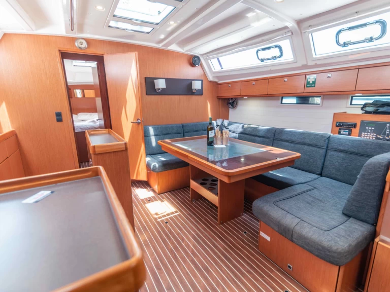 Wynajem Żaglowiec w Kos - Bavaria Cruiser 46