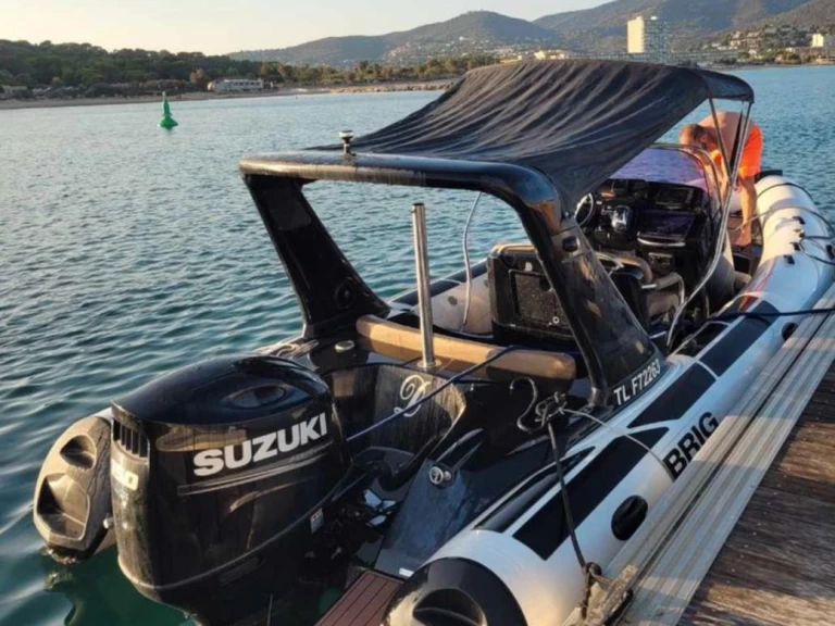 Wynajem Łódż półsztywna Brig z patentem 