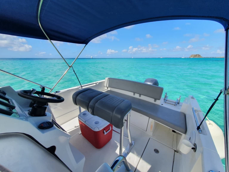 Motorówka do wynajmu w Marigot w najlepszej cenie