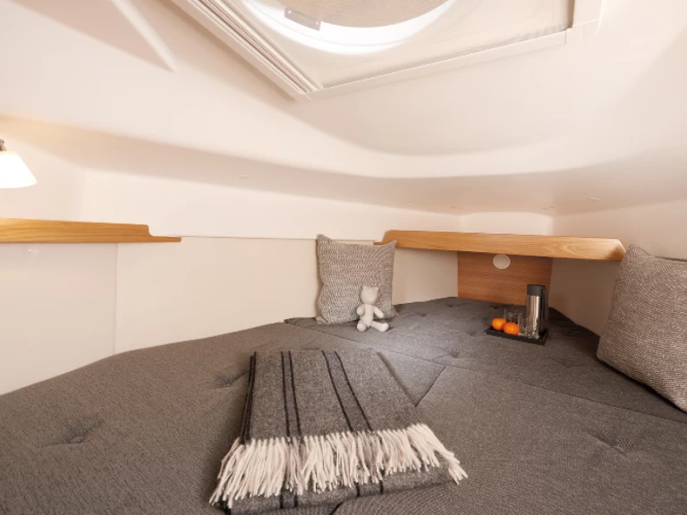 Wynajem Katamaran Quorning Yachts z patentem 