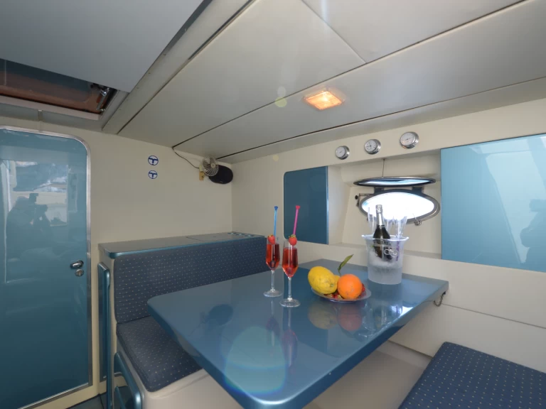 Wynajem w Positano- Itama Itama 38 na SamBoat