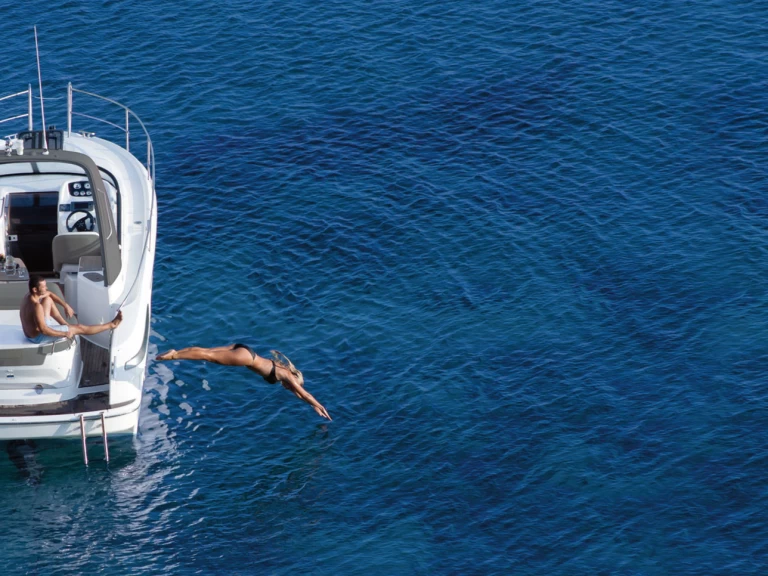 Wynajem łodzi Biograd na Moru tanio Bavaria S29