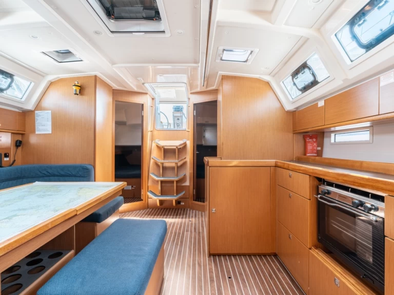 Wynajem Żaglowiec w Rhodes (City) - Bavaria Cruiser 46