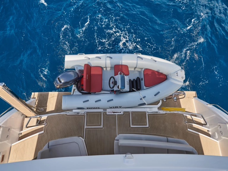 Motorówka do wynajmu w Rogoznica w najlepszej cenie