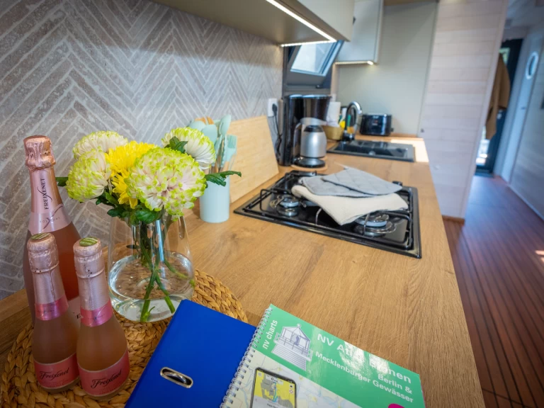 Wynajmij Barka z lub bez skippera WOMA w Fürstenberg/Havel