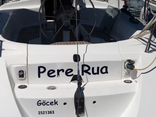 Wynajem Żaglowiec Dufour z patentem 