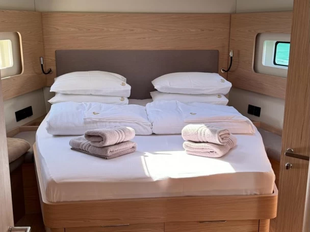 Żaglowiec do wynajmu w Donji Seget w najlepszej cenie