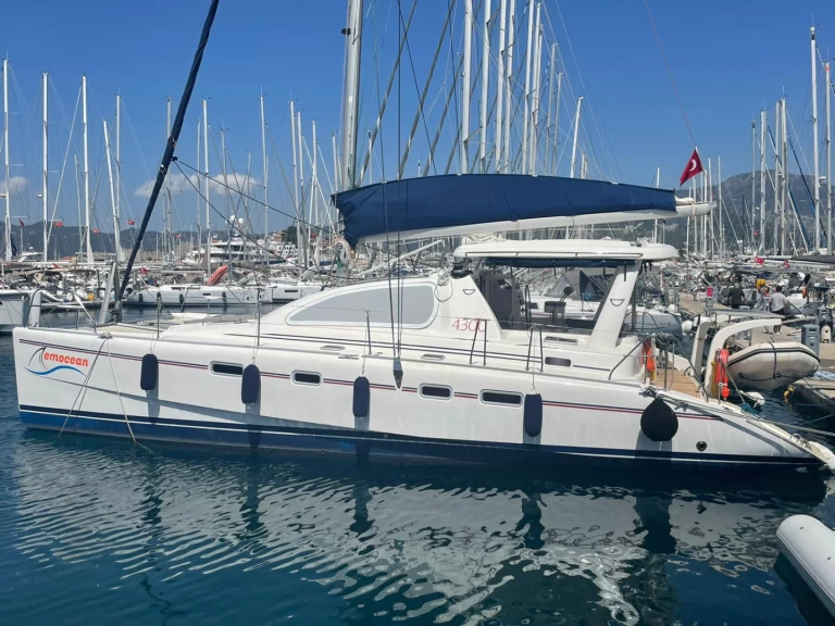Wynajmij Leopard Catamarans / Robertson & Caine Leopard 4300 w Fethiye