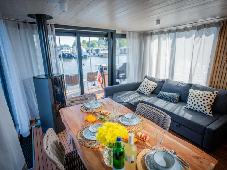 Wynajmij Barka z lub bez skippera WOMA w Fürstenberg/Havel