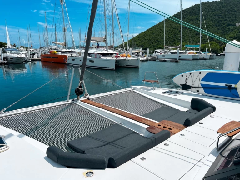 Nautitech Nautitech 46 Fly między profesjonalistami a osobami prywatnymi w Road Town