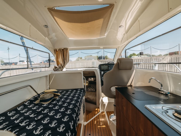 Wynajmij Quicksilver Active 755 Weekend w Klaipėda